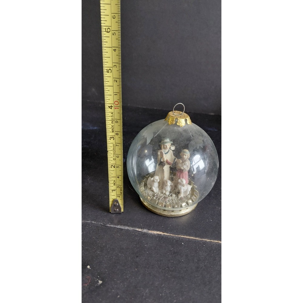 vintage House Lloyd Christmas Around the World Shepherd Glass Diorama Ornament - Picture 9 of 10